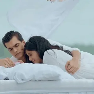 😌 0ecf9bcf 커플, 사랑, 로맨스, 애정, 포옹, 관계 telegram sticker