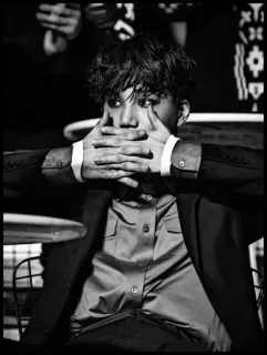 ♠ 09d4e99a mężczyzna, portret, wewnątrz, męski, osoba, dorosły telegram sticker