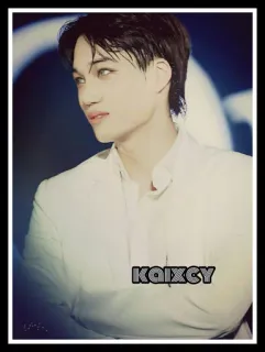 😏 0a3c601a KAIXCY uomo, ritratto, persona, celebrità, Kai, Kpop telegram sticker