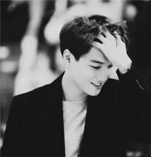 🌑 07c0183c homem, sorrindo, preto e branco, retrato, pessoa whatsapp sticker