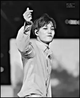 🌑 26b8a92f MOTION PICTURE LEONUTRILLA K-pop, Coreano, Artista, Cantor, Intérprete, Música, Homem whatsapp sticker