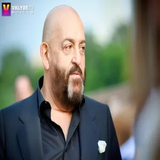 😜 da42351e VKLYBE.TV MOSCOW man, portret, baard, Moskou telegram sticker