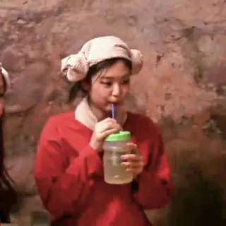 🎗 b280a445 persona, donna, bere, ritratto telegram sticker