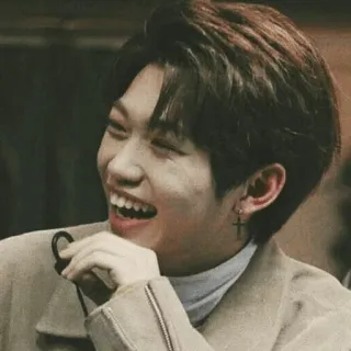 ➖ 6254c234 Felix K-pop, Stray Kids, Felix, penyanyi, potret telegram sticker