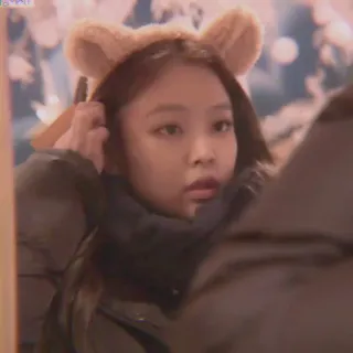 🌹 5082007d mujer, persona, orejas, lindo, invierno, gorro telegram sticker