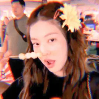 *❨✧*ೃ * :: Kanalaa as Jennie :: @SUNNFLCWER telegram stickers