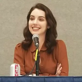 - Adelaide Kane | @Its_ArTina ⛄️ telegram stickers