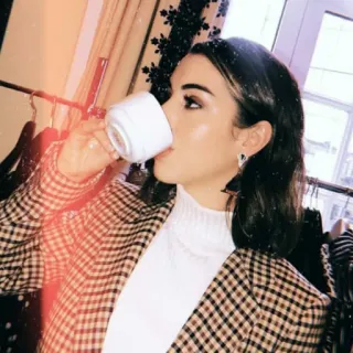 - Adelaide Kane | @Its_ArTina ⛄️ telegram stickers