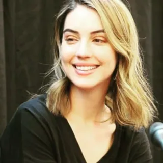 ⛄️ 78640988 女性, 人, ポートレート, 顔, 女優, 有名人 telegram sticker