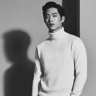 ➖ 1bd78f93 Mann, Porträt, Rollkragenpullover, Pullover, Schwarzweiß, Schauspieler, Model whatsapp sticker