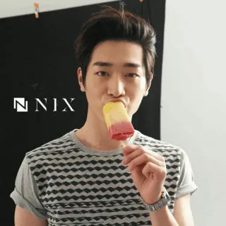 🖇 245c1071 NIX ผู้ชาย, ไอศกรีม, ไอติมแท่ง, แฟชั่น, นางแบบ, NIX telegram sticker