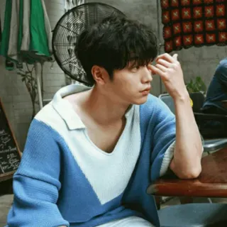 🖇 5e8ff0eb telegram sticker