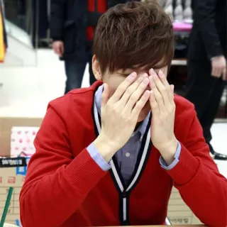 🙈 8f3ae536 男人, 红色开衫, 沮丧, 情绪化, 有压力, 亚洲人 telegram sticker