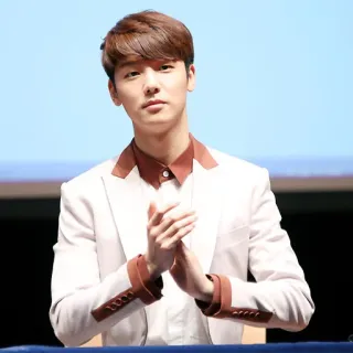 👏 e67f1bea telegram sticker