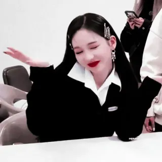 🥺 ac4d24df telegram sticker