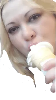 🍦 d6eefdeb ไอศกรีม, ผู้หญิง, เลีย, กิน, ของหวาน, อาหาร telegram sticker