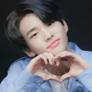 👤 7e515181 Orang, Hati tangan, K-pop, Korea telegram sticker