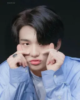 👤 f1f9a9df kpop, isyarat hati, idola, asia, potret telegram sticker