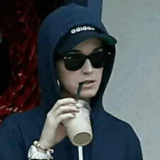 ✨ 7a3b5e3b ADIDAS 여자, 선글라스, 후드티, 음료, 아디다스, 캐주얼 telegram sticker