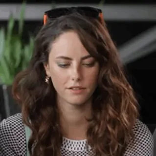 🎣 201f7d45 женщина, брюнетка, портрет, человек, солнцезащитные очки whatsapp sticker