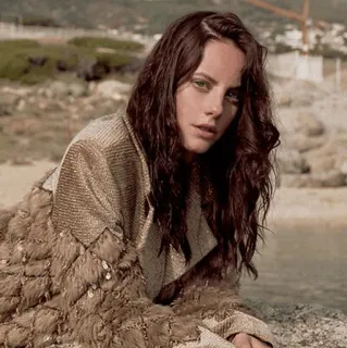 🎣 7dd55e74 женщина, портрет, модель, море, мода, пляж whatsapp sticker