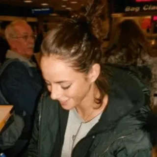 🎣 f010d203 whatsapp sticker