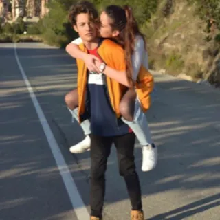 😘 25f00cec 情侣, 背, 路, 青少年, 关系, 朋友 telegram sticker