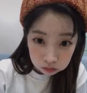 🙂 b4c20f3a telegram sticker