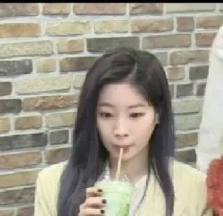 🙂 f9aa1d11 telegram sticker