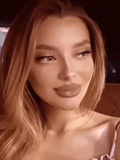 🍓 2605f561 mujer, retrato, belleza, modelo, maquillaje, peinado, moda telegram sticker