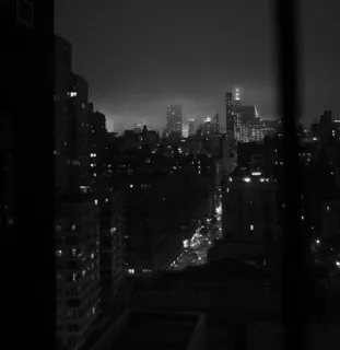 💱 1ebcb08c phong cảnh thành phố, đêm, thành phố, đường chân trời, đô thị, trắng đen telegram sticker