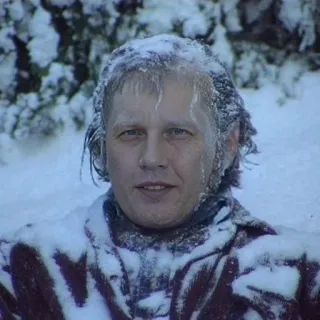 Создать свои киномемы ➡️ @Kinopoisk_Memes_bot telegram stickers