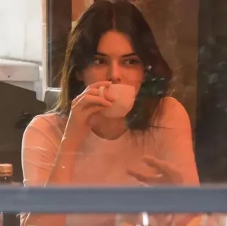 🤍 7f5b1393 사람, 여자, 음료, 커피, 실내, 인물 telegram sticker