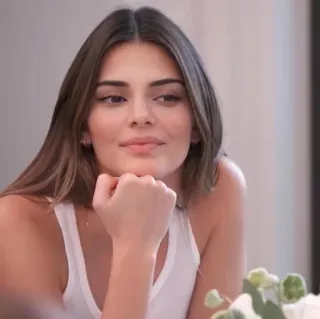 🤍 b41a85c5 여자, 사람, 유명인, 인물 사진, 모델, 아름다움 telegram sticker