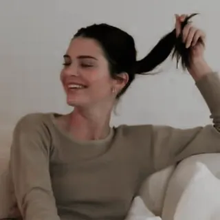 💕 d4c6a3ba Kendall Jenner Modelka, Kobieta, Brunetka, Gwiazda, Osoba, Aktorka, Uśmiechnięta telegram sticker