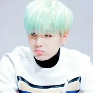 🍂 082a5dce Suga kpop, bts, suga, min yoongi, música, cantante whatsapp sticker