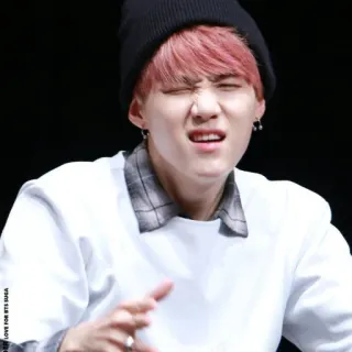 🍂 aa2ad48a Suga Suga, BTS, K-Pop, Cantante, Música whatsapp sticker