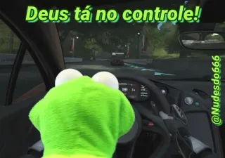 🙏 22574ad5 Deus tá no controle! Kermit de Kikker, autorijden, auto, God, religieus telegram sticker