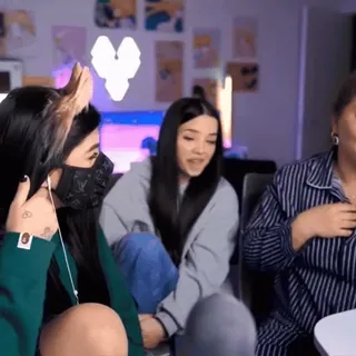 😊 7f0e6937 telegram sticker