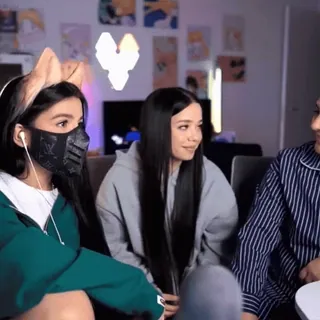 💝 b4df9e7f telegram sticker