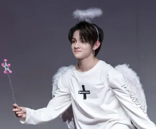 😇 0d23c474 verysizexxx 천사, 후광, 날개, 귀여운, 사람, 십대, 요술봉 telegram sticker