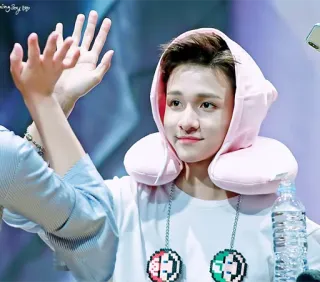 🤝 5c3ba00e telegram sticker