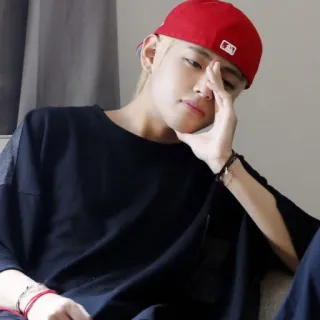 🐺 73012ea2 V เคป็อป, เพลง, ไอดอล, BTS, นักร้อง, คนดัง telegram sticker