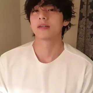 🐺 c8bd059d V วี, เคป็อป, BTS, นักร้อง, ไอดอล, เกาหลี, ชาย telegram sticker