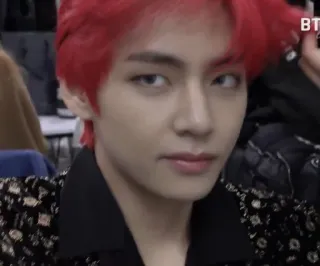 🐺 e5cecd34 V เคป็อป, BTS, ไอดอล, นักร้อง, คน, ผู้ชาย, ผมสีแดง telegram sticker