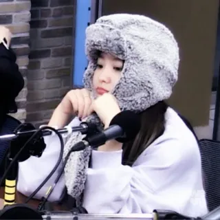 😔 1d7bd4f9 telegram sticker