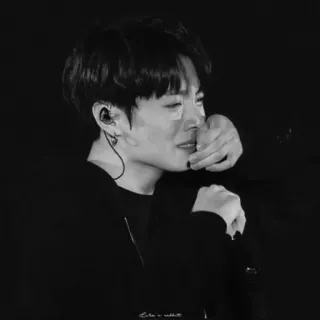 ⛓️ 42bfabf8 Like a rabbit cry, sad, emotional, black and white, person, tears whatsapp sticker