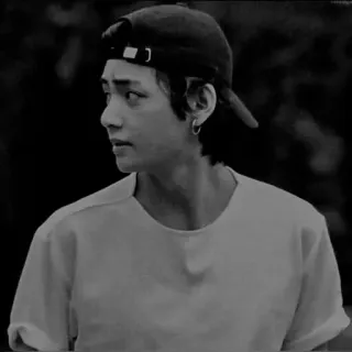 ⛓ 8f079781 man, person, hat, fashion, earring, black and white whatsapp sticker