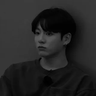 ⛓️ de6e10b3 Jungkook person, man, portrait, black and white, kpop, singer whatsapp sticker
