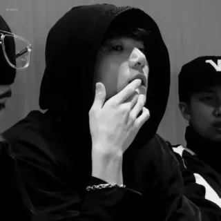 ⛓️ f4d38ae5 whatsapp sticker